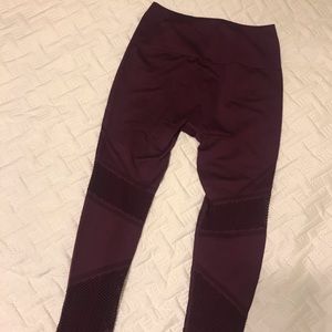 Fabletics 7/8 Leggings